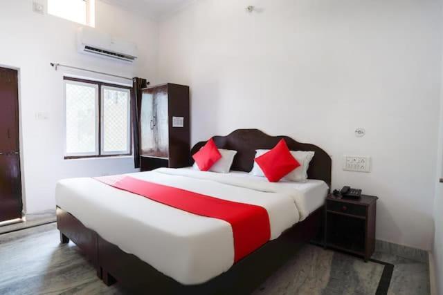 Backpackers Karma Home Stay Khajurāho Zewnętrze zdjęcie